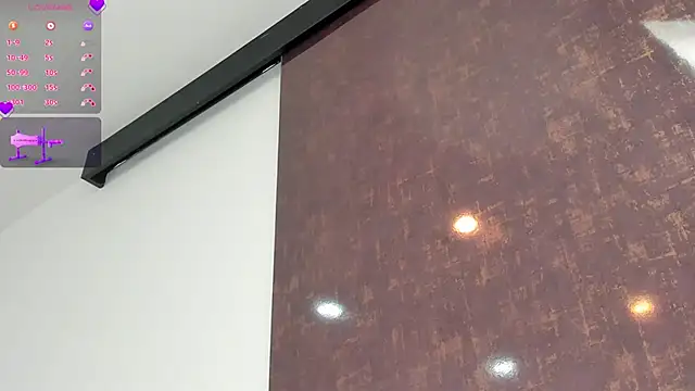 kristal blond online show from March 1, 7:30 am