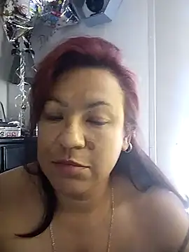 Snapshot of Erotic_nayma chatting on February 24, 11:32 am Erotic nayma online show from February 24, 11:32 am