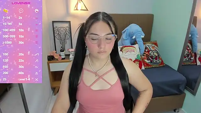 delilaquinn online show from December 10, 6:38 pm