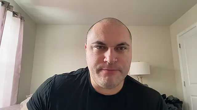 SluggishChase99 online show from December 14, 3:17 pm