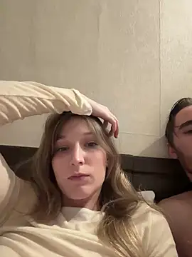  Lora Palmer online show from December 20, 5:18 pm