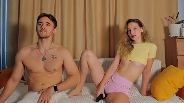  Lora Palmer online show from October 31, 10:16 am