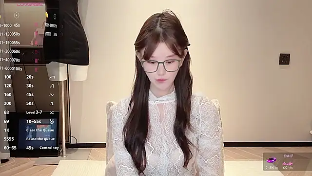 omaiiil online show from December 20, 9:16 am