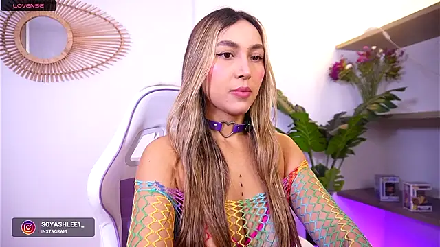 ashley2004 x online show from October 15, 5:13 pm