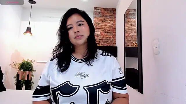  alaiasmile  online show from March 9, 12:20 pm