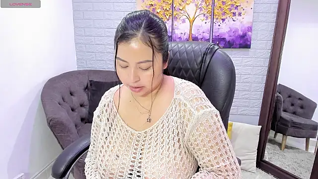  alaiasmile  online show from March 23, 3:05 pm