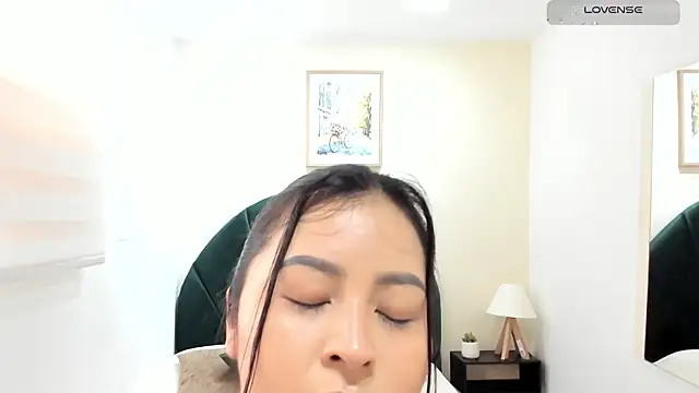  alaiasmile  online show from March 30, 7:15 pm