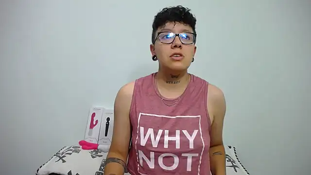 alex noa online show from February 19, 7:16 pm