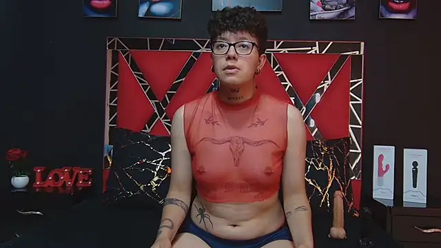 alex noa online show from March 6, 10:47 pm