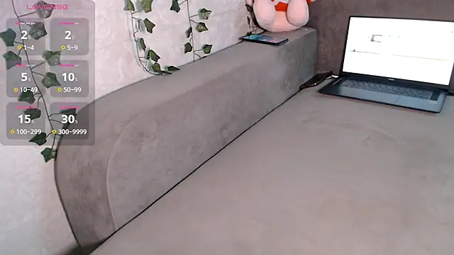 KimXBountyX online show from March 2, 11:09 pm