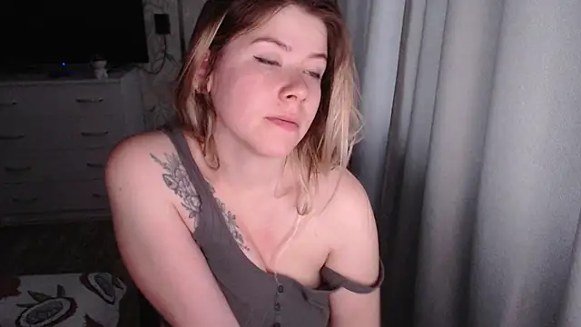 MelissaXKinky online show from March 16, 3:36 am