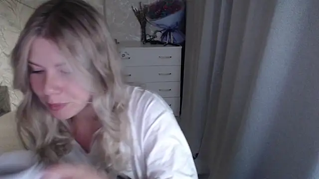 MelissaXKinky online show from September 28, 5:40 pm