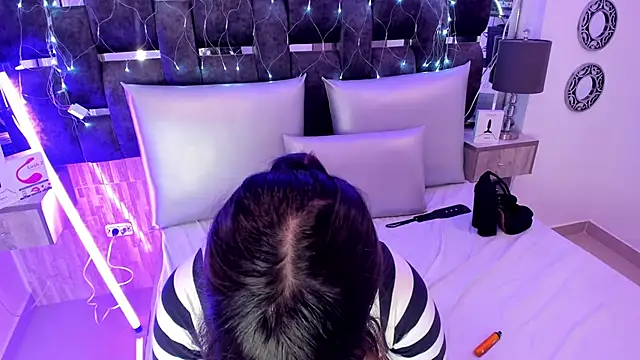 Charlotte Myers online show from February 24, 5:53 pm