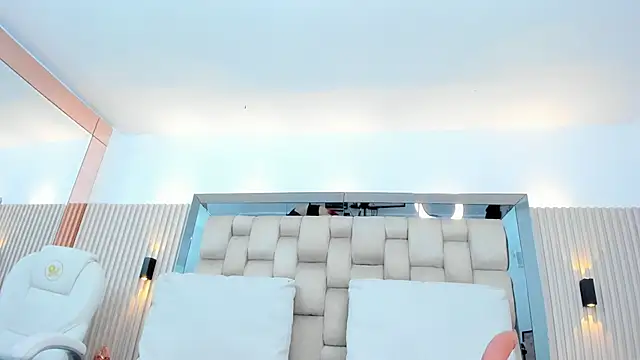 Snapshot of Dalia-Prada chatting on November 28, 11:18 pm Dalia-Prada online show from November 28, 11:18 pm