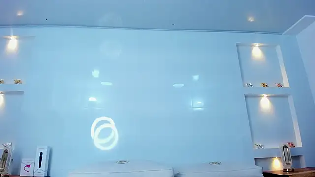 Snapshot of Dalia-Prada chatting on December 5, 4:10 am Dalia-Prada online show from December 5, 4:10 am