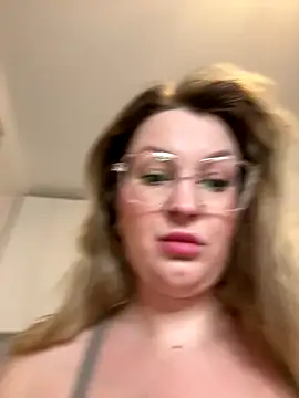 Snapshot of Teya_moon_ chatting on September 19, 5:13 pm Teya moon  online show from September 19, 5:13 pm