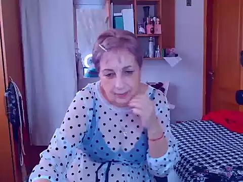 Victoria5643 online show from March 16, 10:33 am