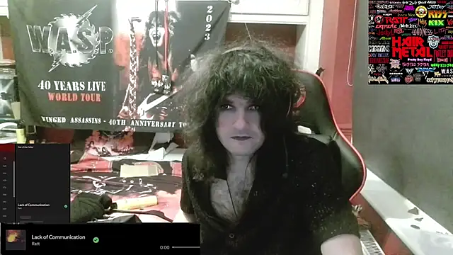 Rocker Assassin66630 online show from May 3, 8:15 pm
