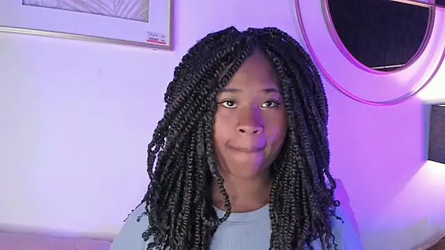 Anneth  M online show from March 13, 7:50 pm