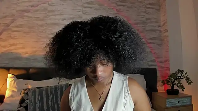 Anneth  M online show from November 27, 7:38 pm