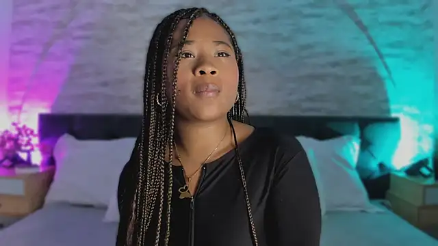 Anneth  M online show from April 4, 8:56 am