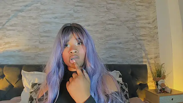 Anneth  M online show from May 26, 7:32 pm