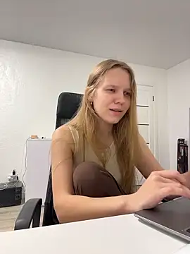 Ketitull online show from June 5, 8:36 pm