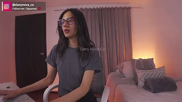 DanyNova Co online show from February 3, 8:03 pm