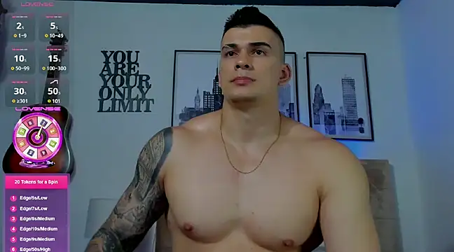 seancarreraa online show from February 3, 11:15 pm