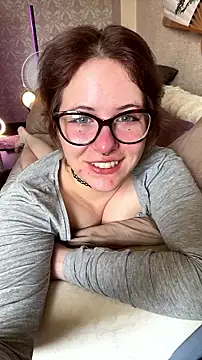 lily noris online show from August 4, 7:55 am