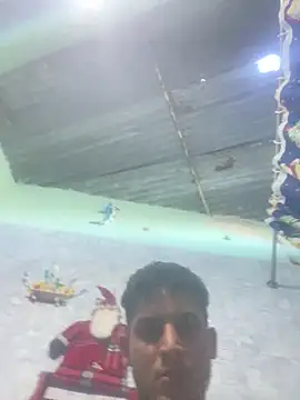 Snapshot of Julitosinrostro chatting on December 8, 8:47 pm Julitosinrostro online show from December 8, 8:47 pm