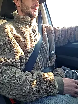 Snapshot of Zeefy chatting on March 1, 8:16 am Zeefy online show from March 1, 8:16 am