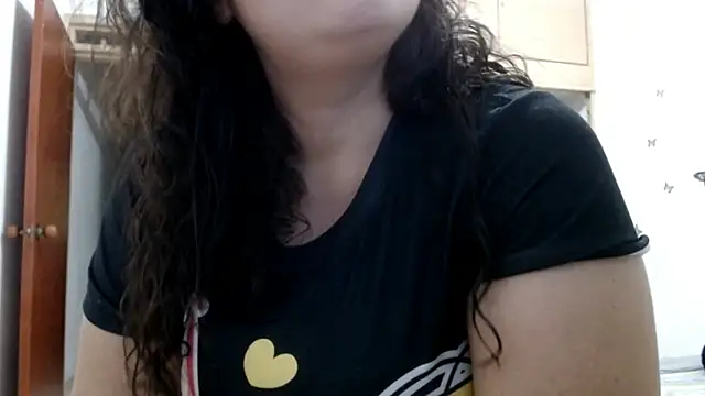 Snapshot of ladydeathz chatting on January 12, 4:42 am ladydeathz online show from January 12, 4:42 am