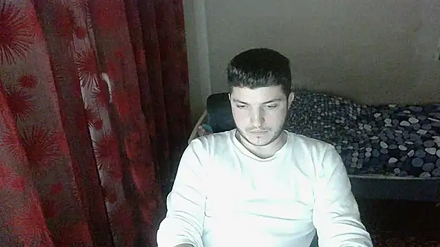 BoiWhore online show from December 17, 3:17 pm