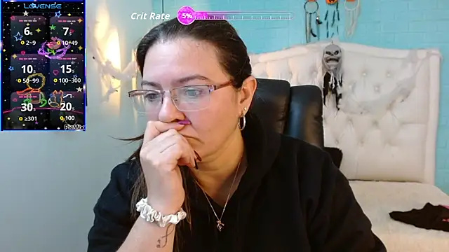 MsJossie online show from October 31, 4:02 am