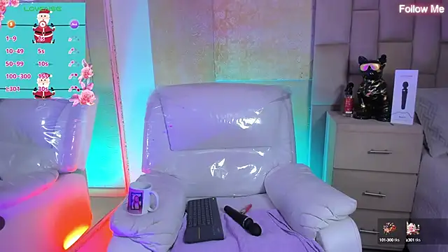 Snapshot of Agathaargent_ chatting on December 11, 4:49 am Agathaargent online show from December 11, 4:49 am