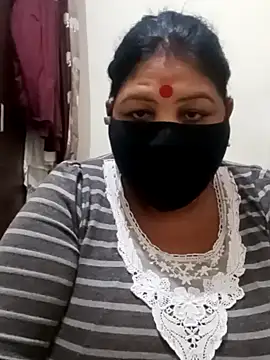 Snapshot of Shoni__ chatting on December 10, 8:05 pm Shoni online show from December 10, 8:05 pm