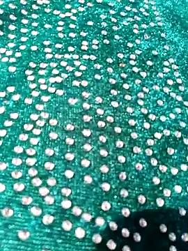 Snapshot of Shoni__ chatting on December 14, 8:41 am Shoni online show from December 14, 8:41 am