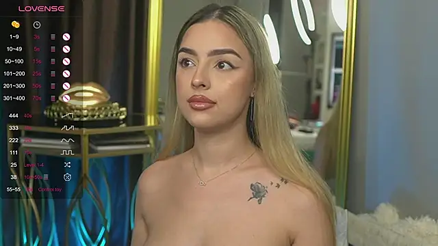 ScarletColes online show from January 21, 4:32 am