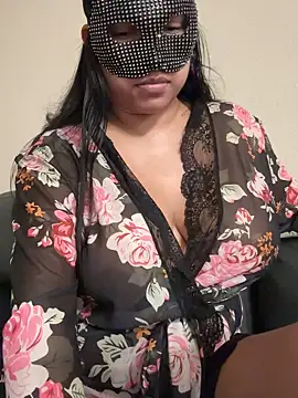 Snapshot of Blzsugar chatting on October 29, 12:46 am Blzsugar online show from October 29, 12:46 am