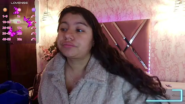 Snapshot of Miaa_Smiith1 chatting on March 10, 12:15 pm Miaa Smiith1 online show from March 10, 12:15 pm