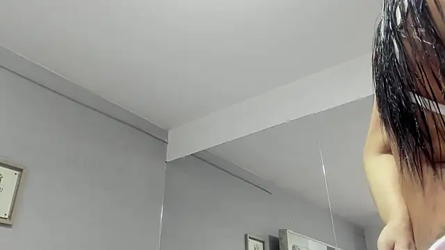 Sara Greey online show from March 4, 12:44 pm