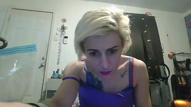 watermellonpussy online show from May 20, 9:37 am