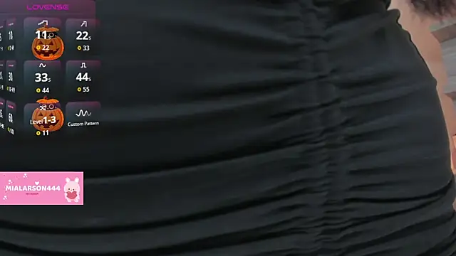 LARSONMIA online show from October 23, 12:26 pm