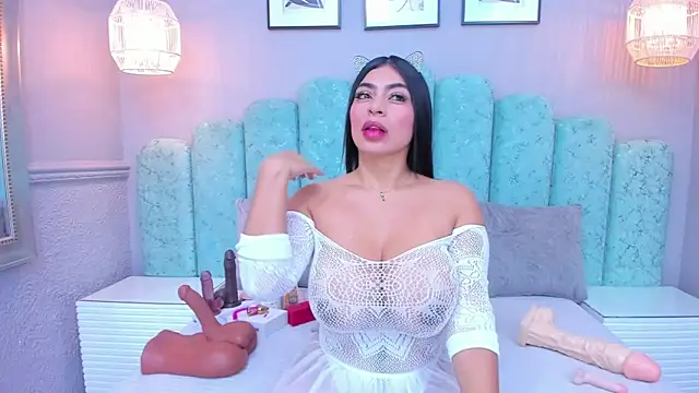 Snapshot of Sara_Vanegas chatting on March 5, 3:29 pm Sara Vanegas online show from March 5, 3:29 pm