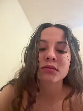 Megan Rodrigo online show from April 2, 12:36 pm