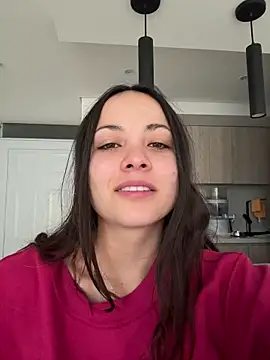 Megan Rodrigo online show from June 30, 11:44 am