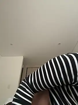 Megan Rodrigo online show from July 9, 12:31 pm