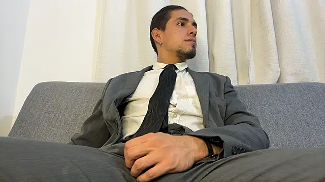 Tom blunt96 online show from February 28, 8:48 am