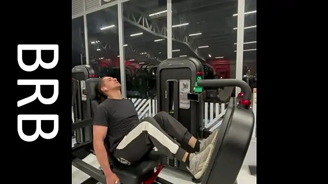 Tom blunt96 online show from March 3, 8:31 am